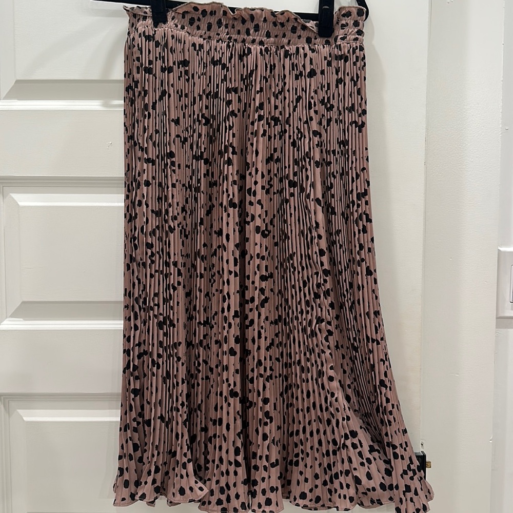Pleated Leopard Skirt
